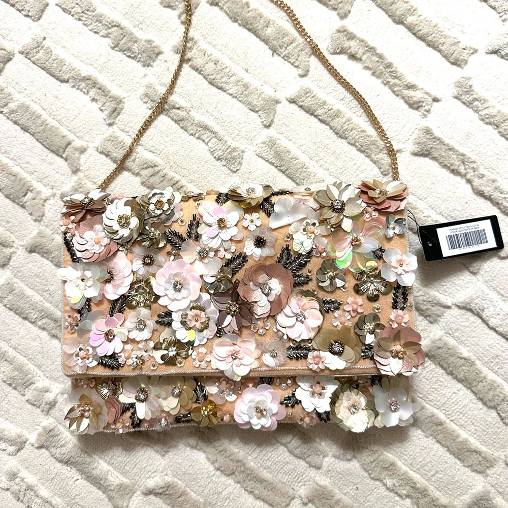 NWT Garden of Glam Beige Velvet Floral Sequin Clutch